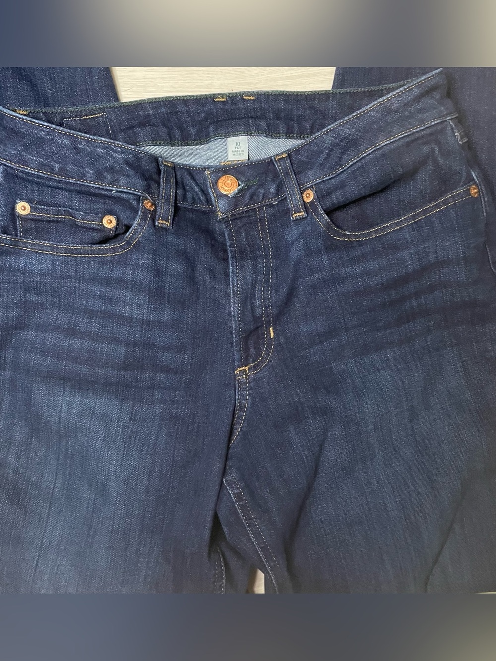 L.L. BeanDark Blue Women's Size 10 Petite Bean Flex Skinny Leg Jeans Like New - Picture 5 of 7